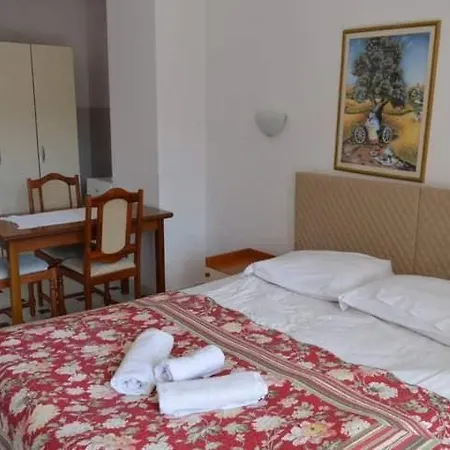 Apartment Vip - *
